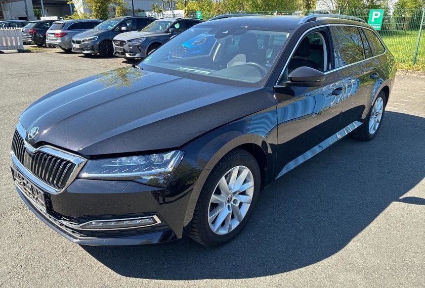 Skoda Superb Superb Combi Style 1.5 TSI DSG Virt.Cokpit/Kamer