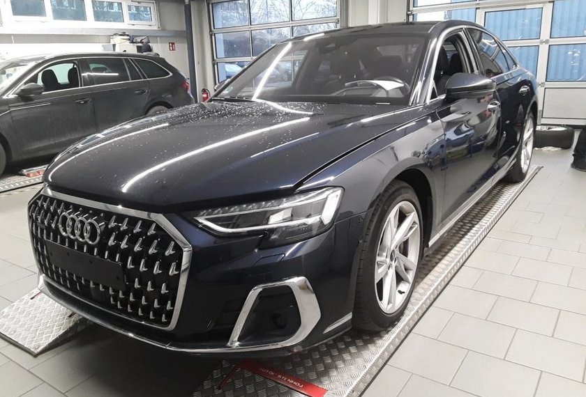 Audi A8 A8 Limousine QU. 55 TFSI Pano/B&amp;O/Head-Up/UPE121