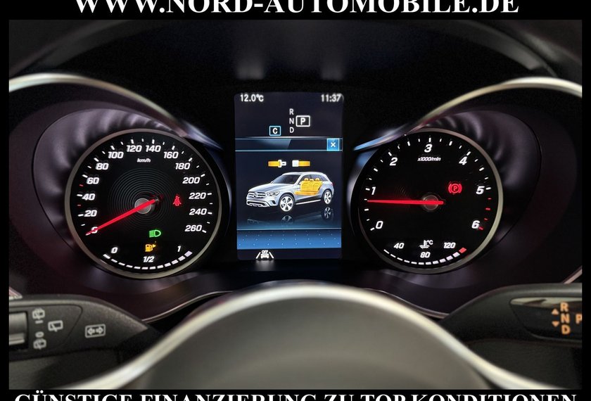 Mercedes-Benz GLC 220 GLC 220 d 4Matic *Distro*AHK*Kamera*EasyPack*LED