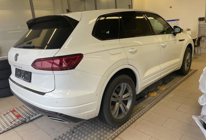 Volkswagen Touareg Touareg  3.0 TDI R-Line Black Style AHK/Matrix