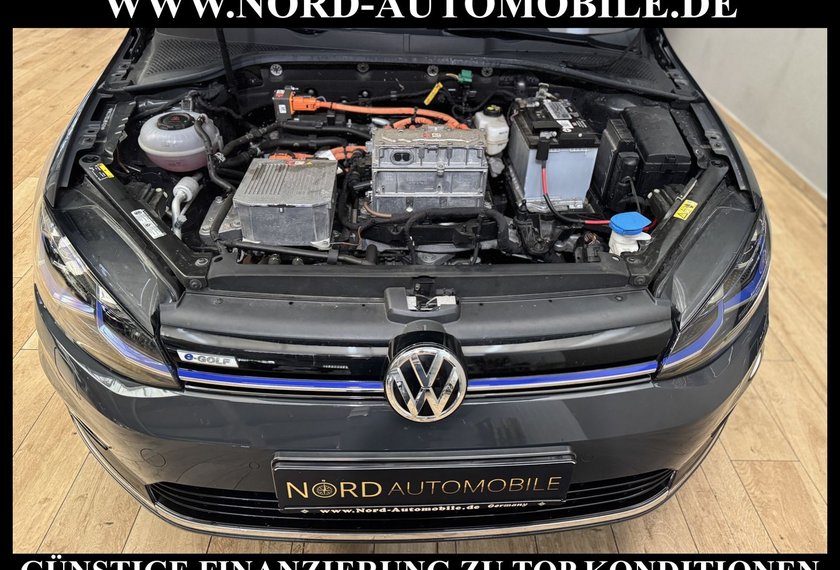 Volkswagen Golf Golf VII Lim. e-Golf *LED*Navi*Klimaauto*CCS*SHZ