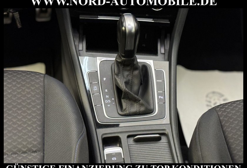 Volkswagen Golf Golf VII Variant 2.0 TDI DSG United *AHK*VIRTUAL