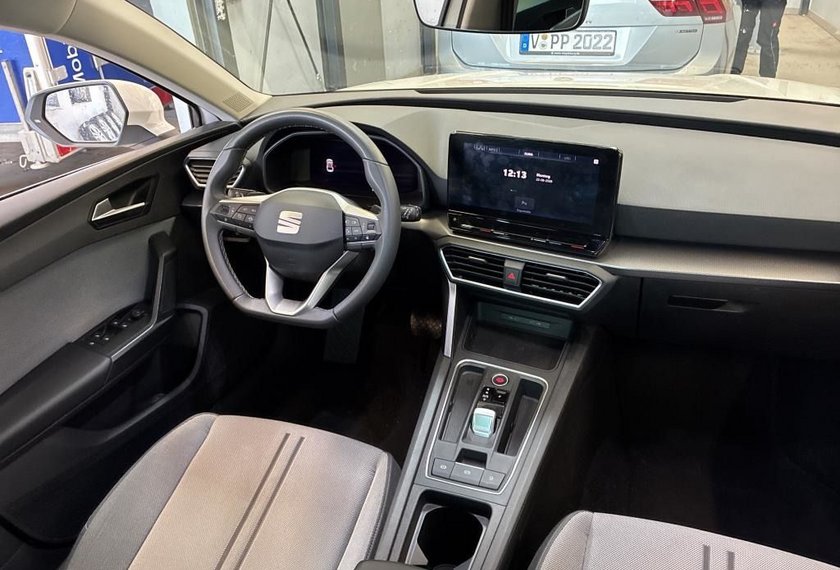 Seat Leon Leon Style 2.0 TDI DSG Navi/Voll-LED/PDC/ACC