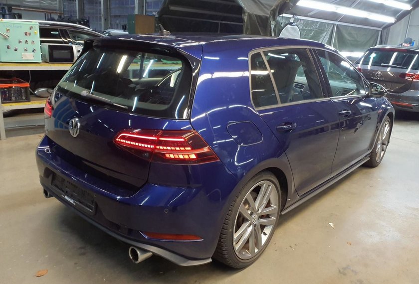 Volkswagen Golf Golf GTI Performance 2.0 TSI DSG Leder/18/Dig.Co
