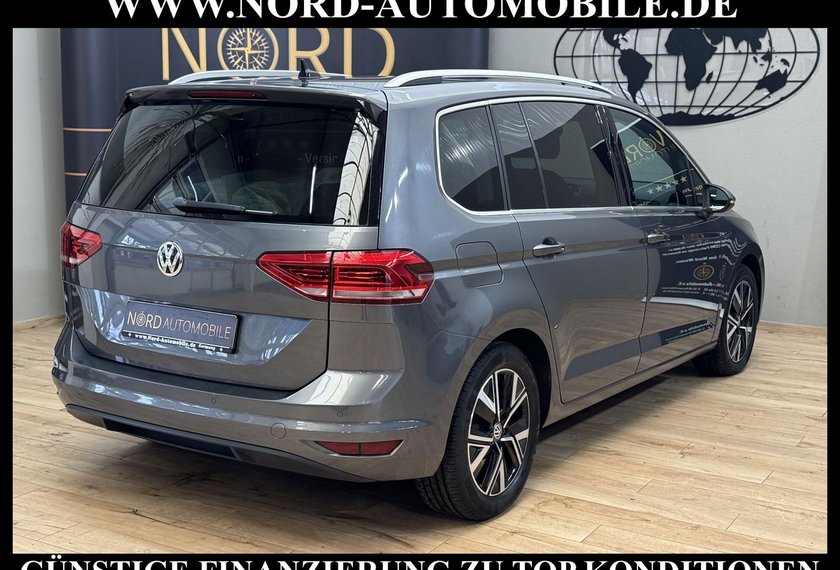 Volkswagen Touran Touran Highline 1.5 TSI DSG Pano/ACC/Navi/LED/17