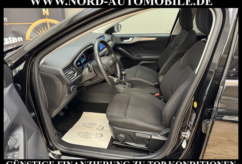 Ford Focus Focus Turnier 1.5 EcoBlue Titanium *LED*AHK*ACC*