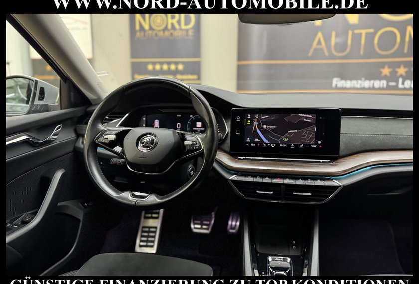 Skoda Octavia Octavia Scout Combi 2.0 TDI DSG AHK/Head-Up/