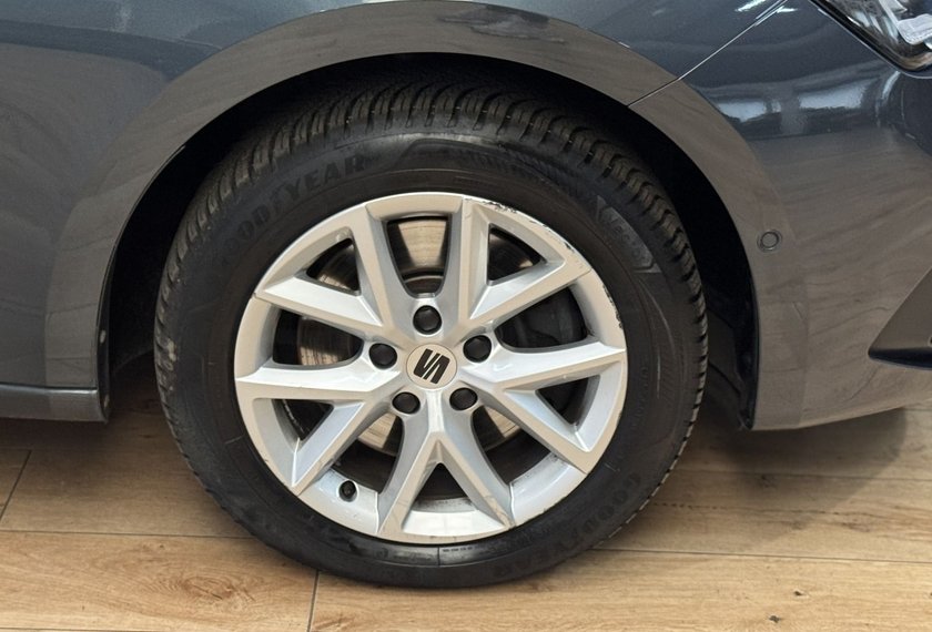 Seat Leon Leon SP Style 2.0 TDI DSG Navi/LED/PDC/SHZ