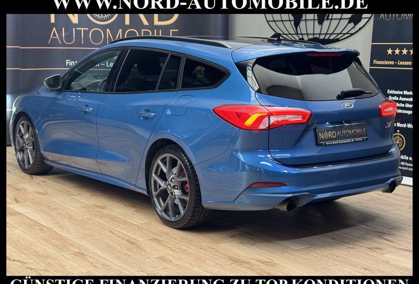 Ford Focus Focus Turnier ST *RECARO*PANO*ACC*280PS*B&amp;O*