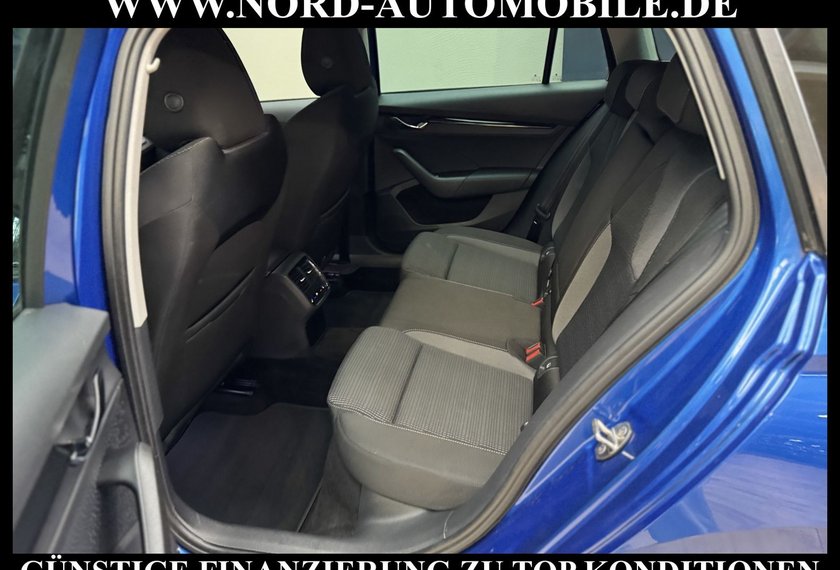 Skoda Octavia Octavia Combi 2.0 TDI DSG Ambition Matrix/ACC/17