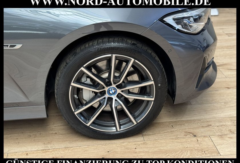 BMW 330 330 e touring Sport Line *LASER*PANO*AHK*UPE:71