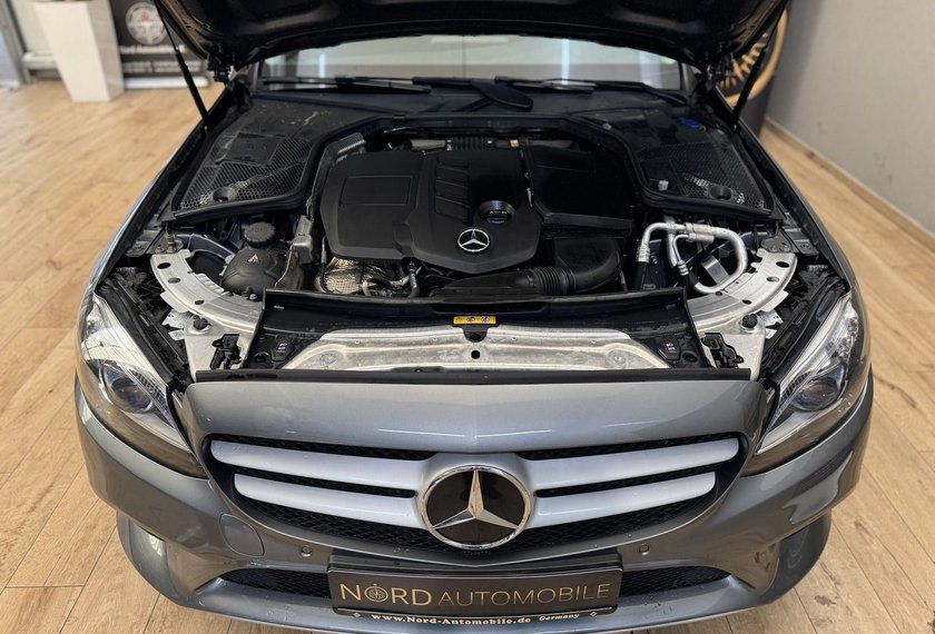 Mercedes-Benz C 200 C 200 d T 9G-Tronic *MBEAM*Kamera*Comand*17Z*