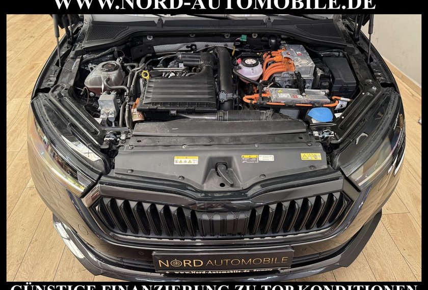 Skoda Octavia Octavia iV Combi Sportline 1.4 TSI DSG Canton/19