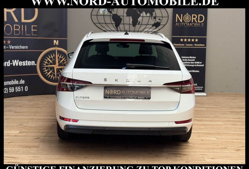 Skoda Superb Superb Combi Style 2.0 TDI DSG Navi/LED/Virt.Coc