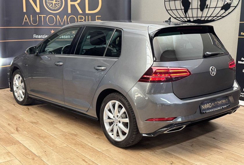 Volkswagen Golf Golf Limo 2.0 TDI DSG R-Line Dig.Cockpit*Navi*