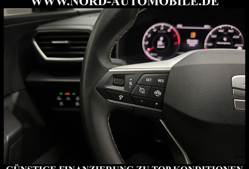 Seat Leon Leon 1.0 TSI Style Kamera/Navi/LED/17