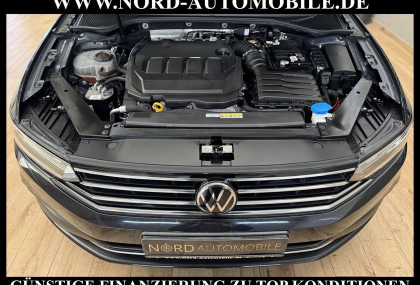Volkswagen Passat Variant Passat Variant 2.0 TDI DSG Navi/LED/Kamera/17 Bu