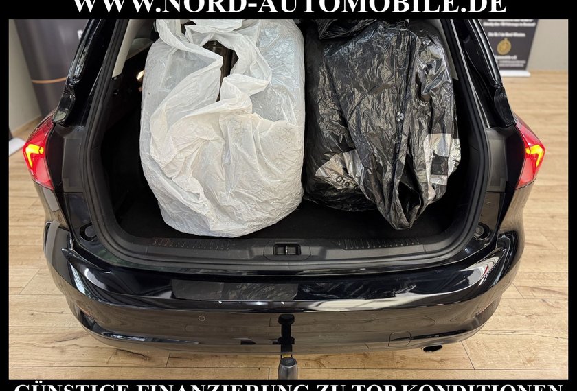 Ford Focus Focus Turnier 1.5 Eco Titanium *AHK*ACC*LED*B&amp;O*