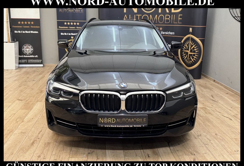 BMW 530 530 d Touring xDrive AHK*StHz*Luft*Display*UPE72