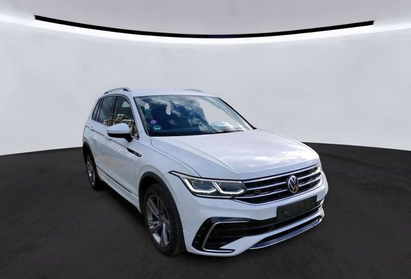 Volkswagen Tiguan Tiguan 2.0 TSI R-Line 4MOT Side&amp;Lane/Matrix/19