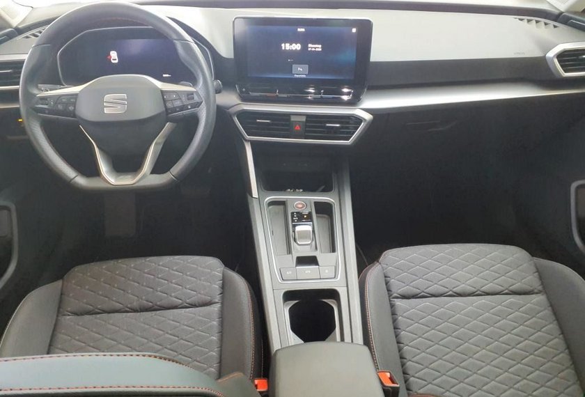 Seat Leon Leon FR 1.4 TSI e-HYBRID DSG Kamera/ACC/Navi/LED