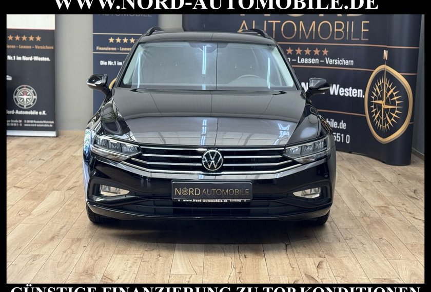 Volkswagen Passat Variant Passat Variant Basic 2.0 TDI DSG Kamera/Navi/LED