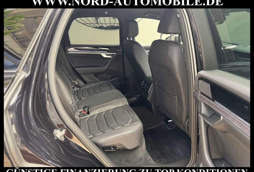 Volkswagen Touareg Touareg 4MOT 3.0 TDI R-Line Black Style