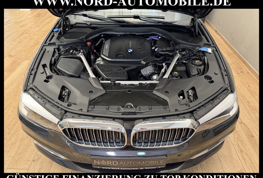 BMW 520 520 d Touring xDrive LUXURY LINE *AHK*KAM*UPE:70
