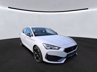 Cupra Leon Leon VZ 1.4 TSI e-HYBRID DSG Kamera/19/Navi VZ e