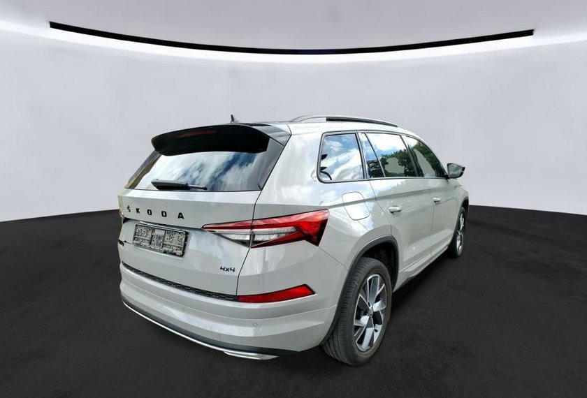 Skoda Kodiaq Kodiaq Sportline 2.0 TDI DSG Leder/AHK/Kamera/19
