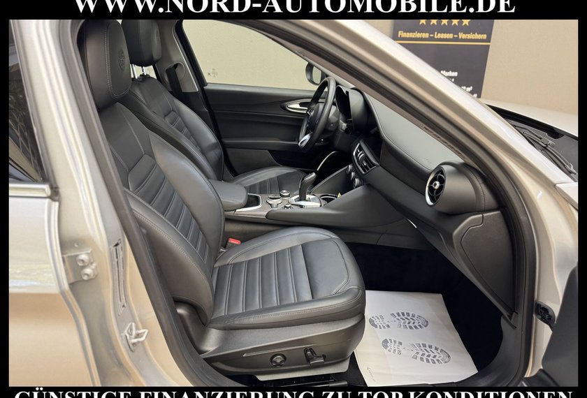 Alfa Romeo Giulia Giulia 2.2 JTDM LUSSO TI *PANO*LEDER*ACC*UPE:56*