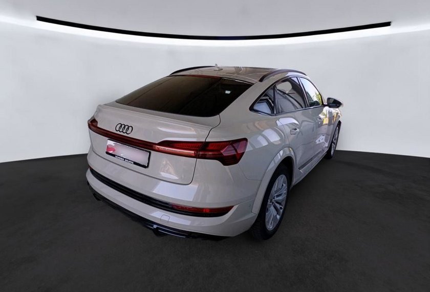 Audi e-tron e-tron S Sportback QU.Pano/22/AHK/UPE122/