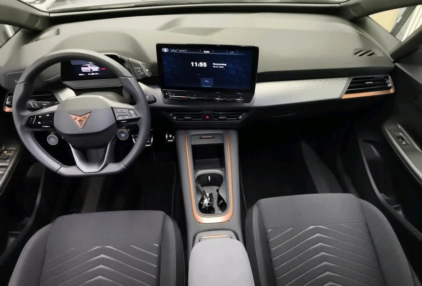Cupra Born Born 170KW SHZ/LM19/Kamera/ACC/Navi/