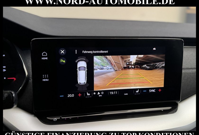 Skoda Octavia Octavia Combi 2.0 TDI DSG Style *MATRIX*ACC*HUD*