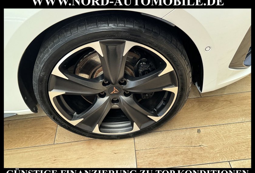 Cupra Leon Leon VZ 1.4/TSI e-HYBRID DSG Kamera/Navi/LED/19