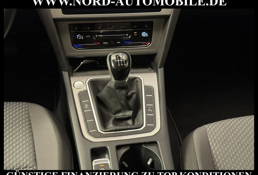 Volkswagen Passat Variant Passat Variant 2.0 TDI AHK/Navi/LED/PDC