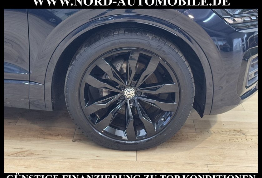 Volkswagen Touareg Touareg 4MOT 3.0 TDI R-Line Black Style UPE 106
