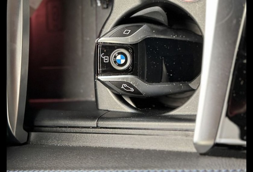 BMW 520 520 d touring xDrive M Sport *AHK*STHZ*UPE:75