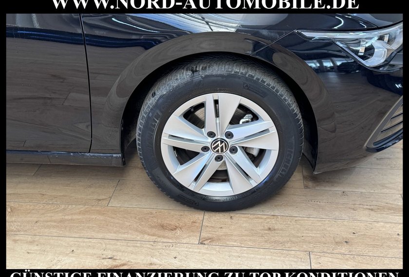 Volkswagen Golf Golf VIII Lim.1.5 TSI Life Navi/LED/SHZ/PDC/
