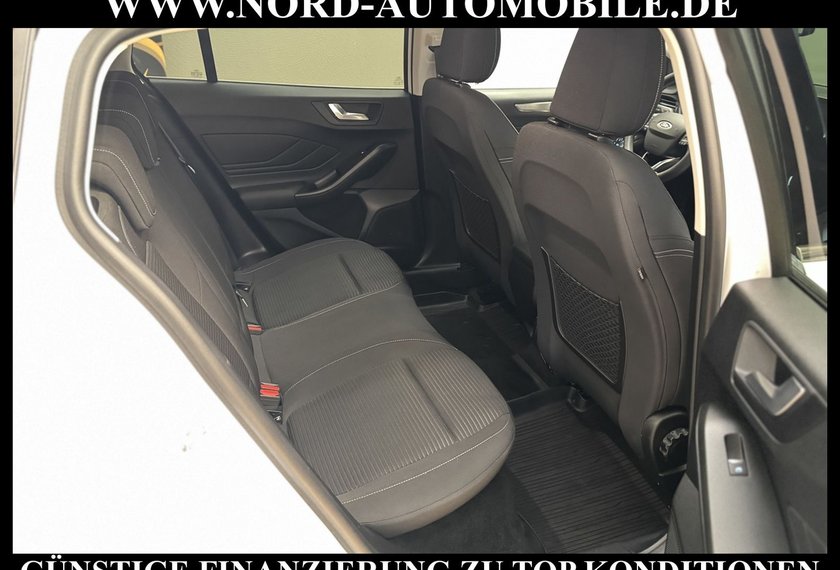 Ford Focus Focus Turnier 2.0 EB Titanium X *Ad.LED*AHK*StHz