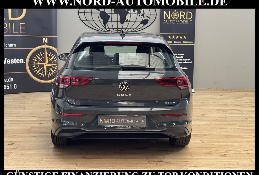 Volkswagen Golf Golf Life 1.0 eTSI DSG Navigation/LED/PDC