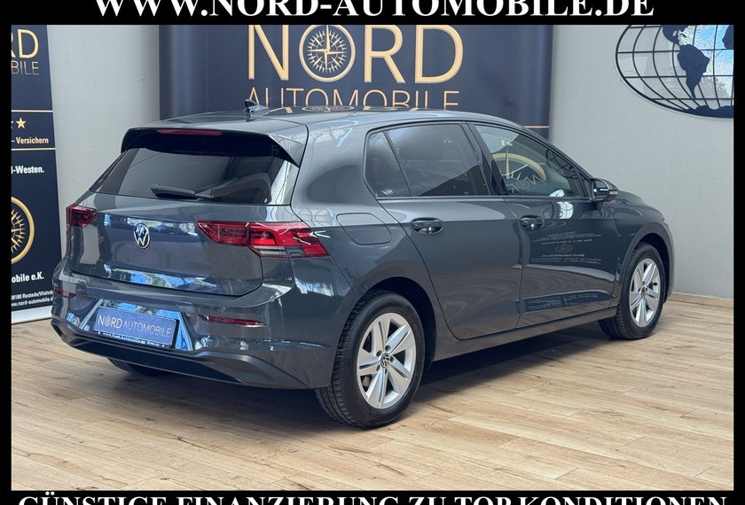 Volkswagen Golf Golf Life 2.0 TDI DSG Navi/LED/AHK/PDC/ACC