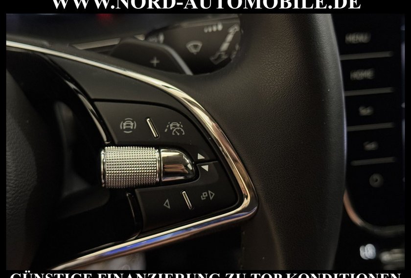Skoda Superb Superb Combi Style 2.0 TDI DSG Navi/LED/Virt.Coc