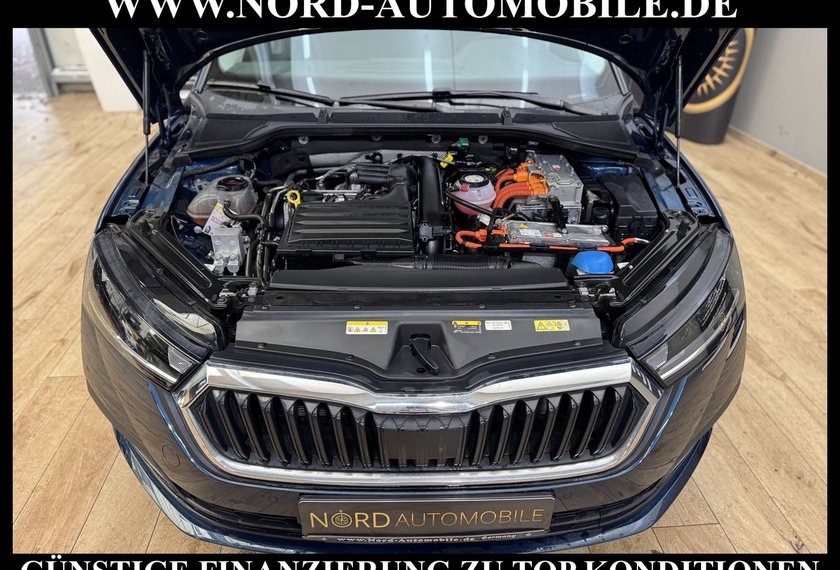 Skoda Octavia Octavia iV Combi Ambition 1.4 TSI DSG PDC/LED/