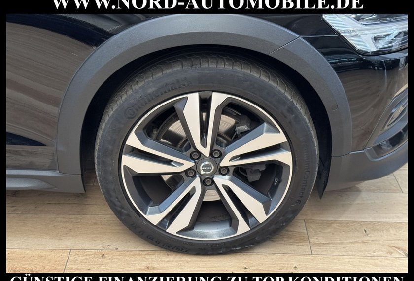 Volvo V60 V60 Cross Country Pro AWD LED*PANO*H&amp;K*KAM*LEDER