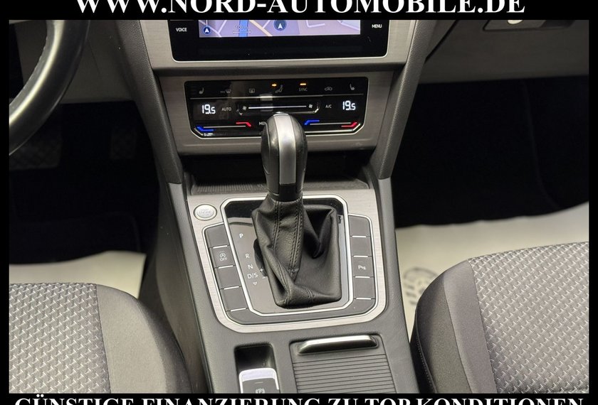 Volkswagen Passat Variant Passat Variant 2.0 TDI DSG AHK/Kamera/Navi/LED