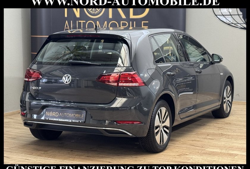 Volkswagen Golf Golf e-Golf Automatik Navi/LED/PDC/CCS
