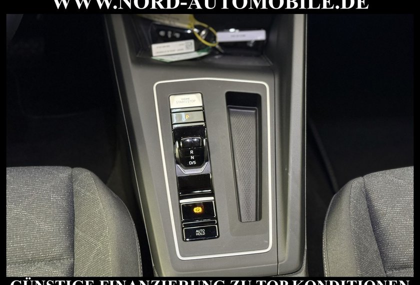 Volkswagen Golf Golf Variant Life 1.5 eTSI DSG Navi/LED/PDC/ACC