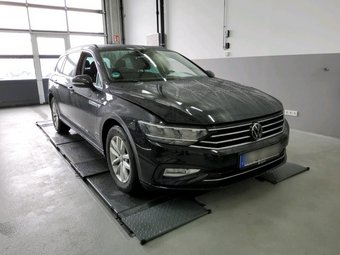 Volkswagen Passat Variant Passat Variant 2.0 TDI Business DSG Kamera/Dig.C