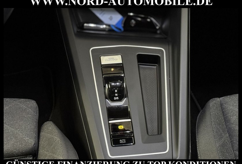 Volkswagen Golf Golf Life 1.0 eTSI DSG Navi/LED/PDC/ACC
